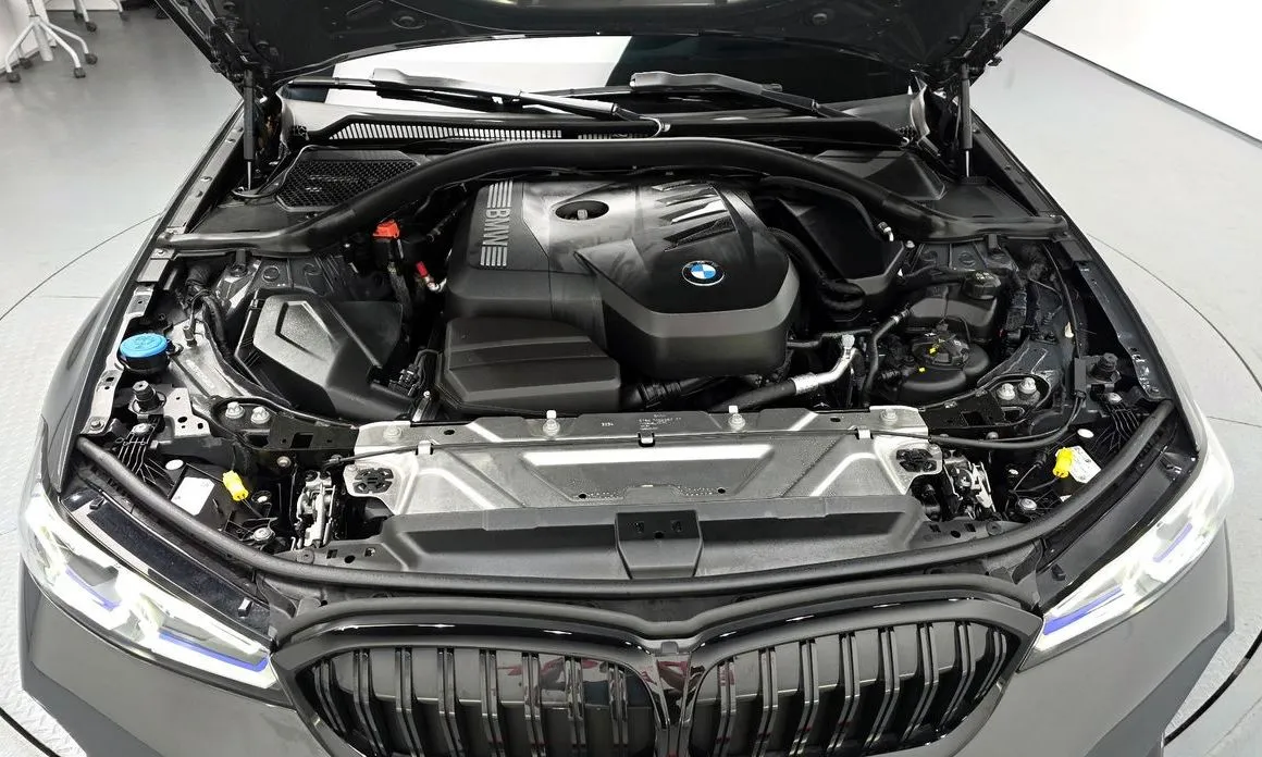 BMW 3-Series 2025 из KR, фото 7