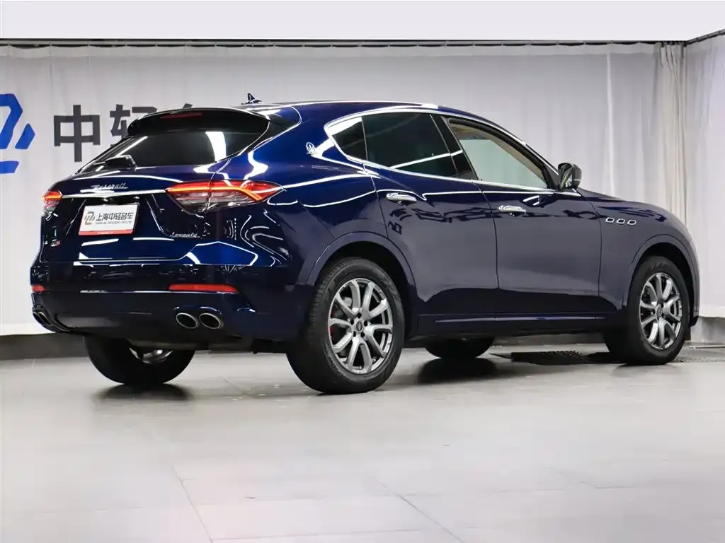 Maserati Levante — фото 6