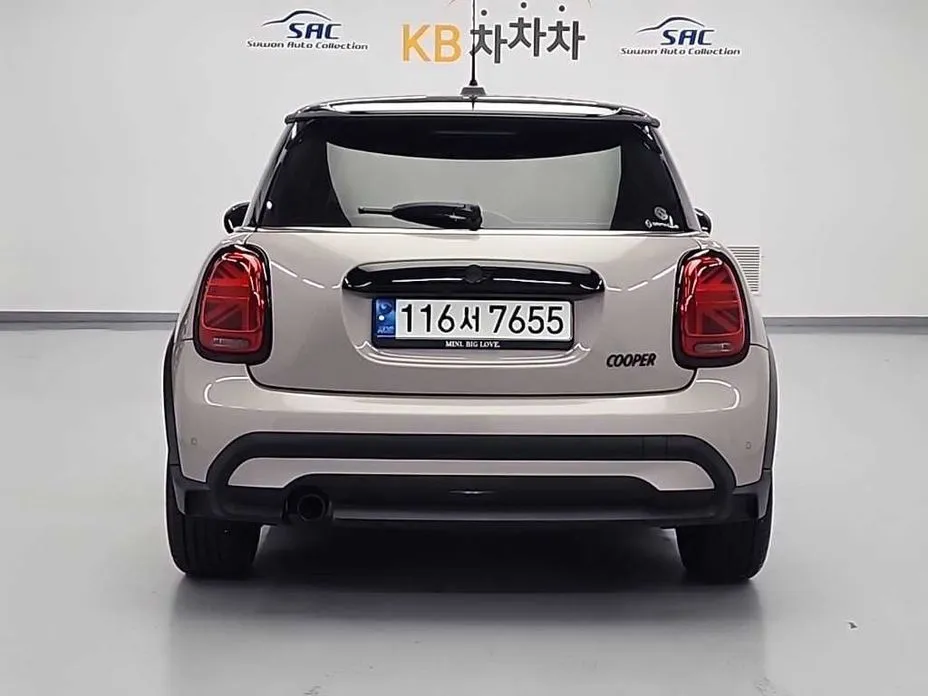 Mini Cooper 2022 из KR, фото 2