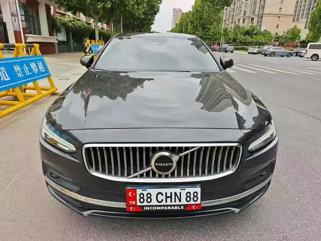 Volvo S90 — фото 8