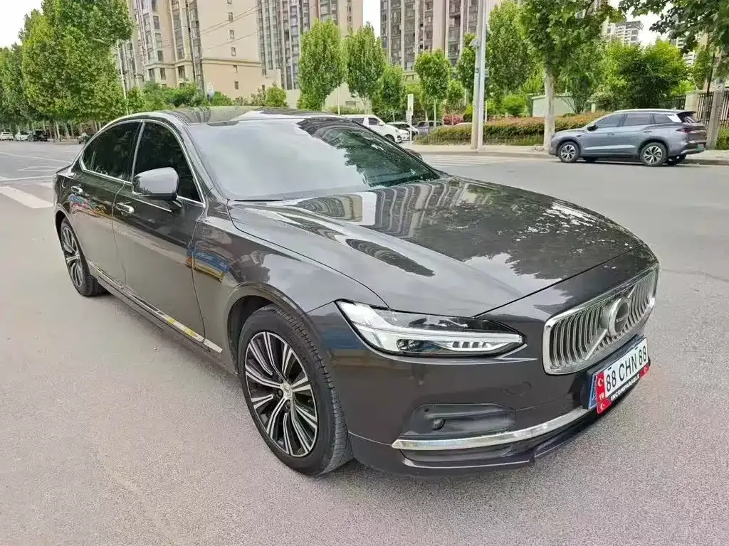 Volvo S90 — фото 3