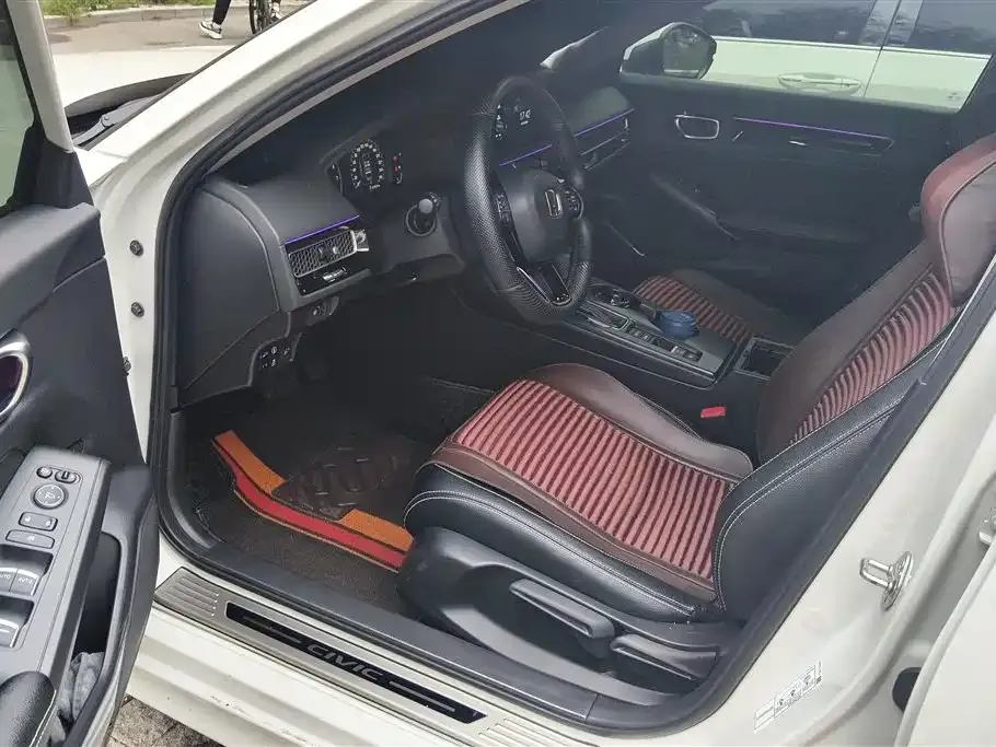 Honda Civic — фото 7
