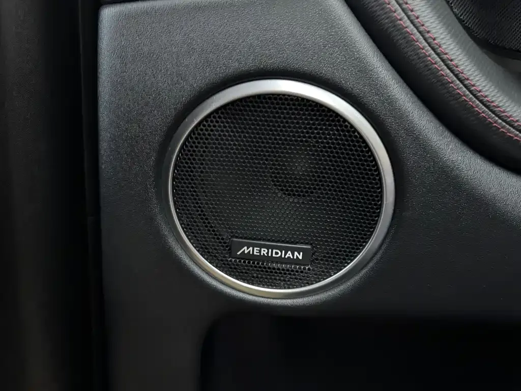 Land Rover Discovery Sport — фото 8
