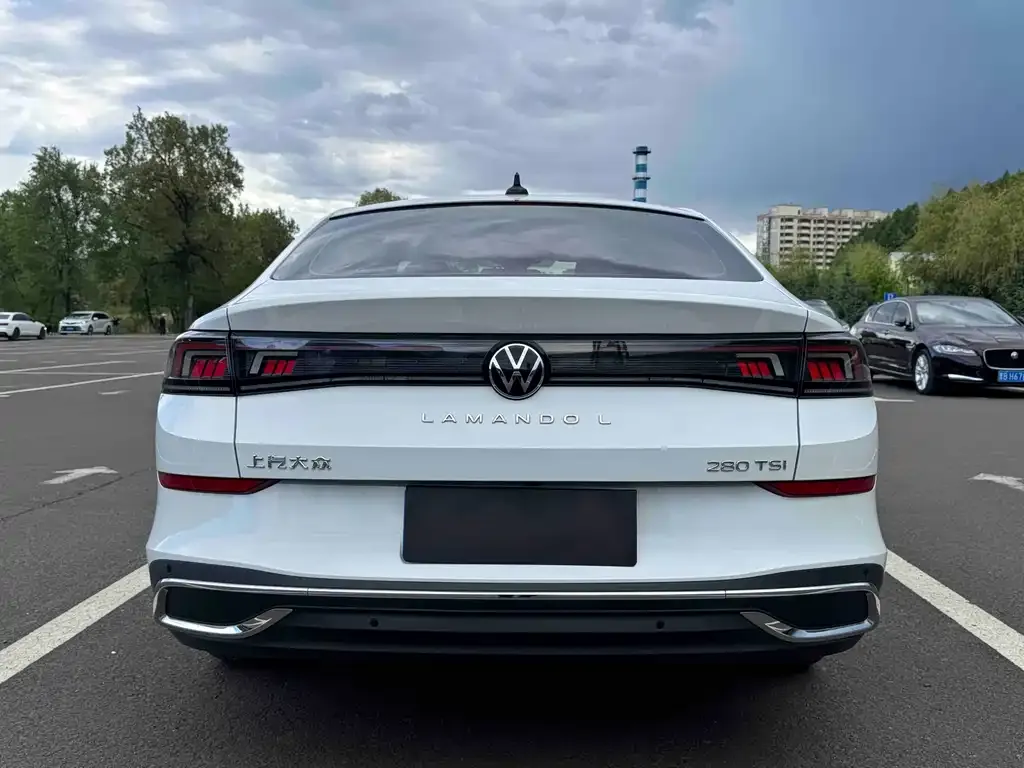 Volkswagen Lamando 2023 из CN, фото 4