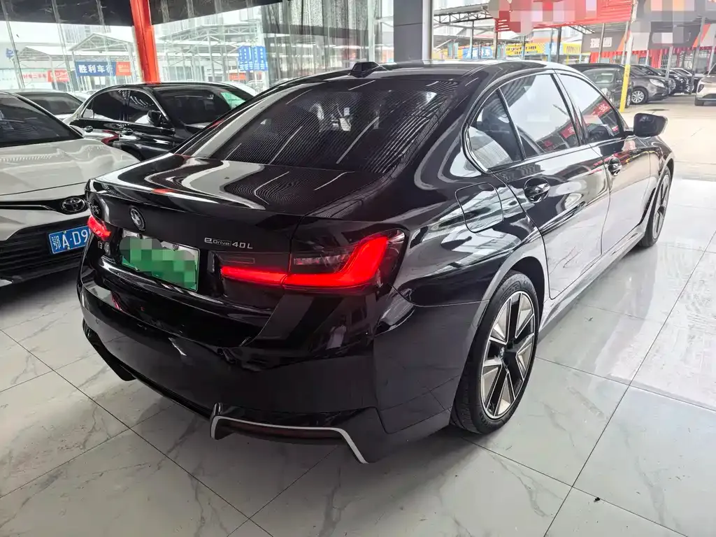 BMW i3 2024 из CN, фото 6