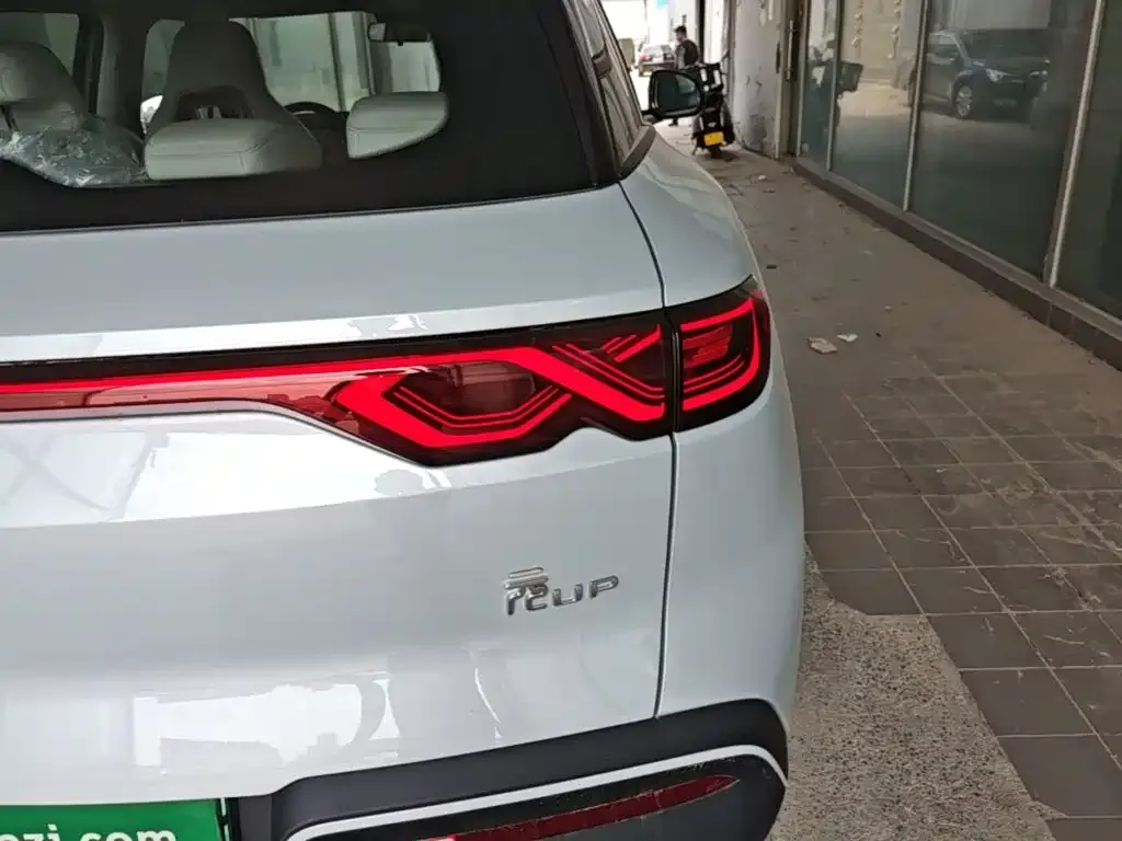 BYD Yuan UP 2026 из CN, фото 2