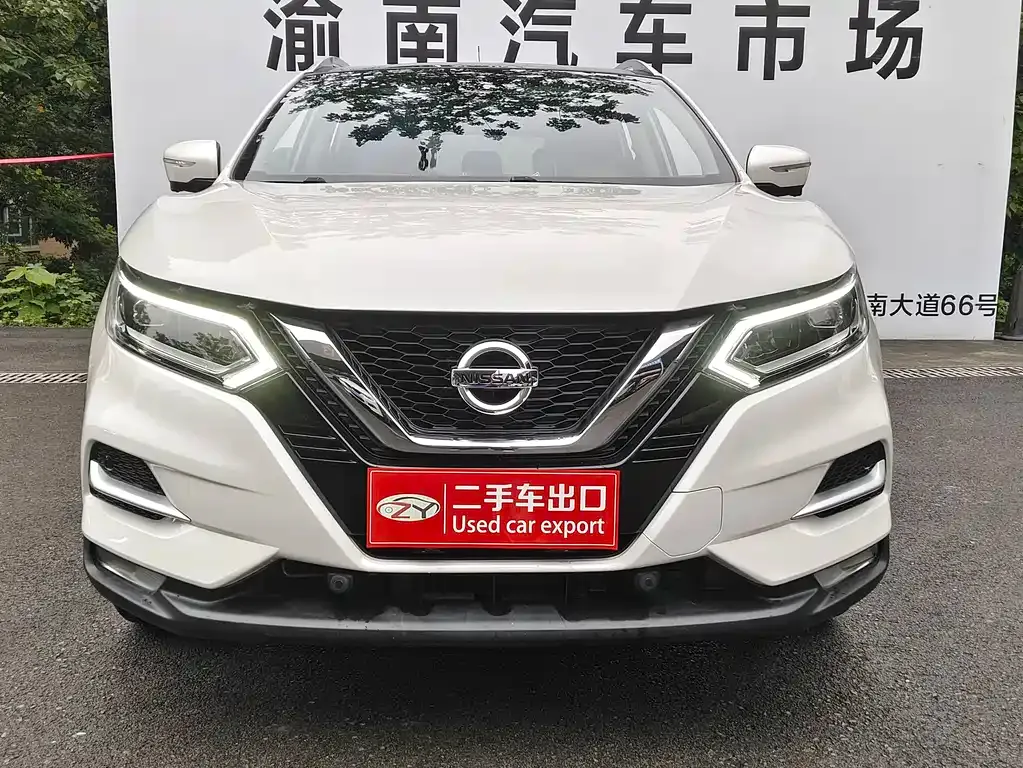 Nissan Qashqai — фото 7