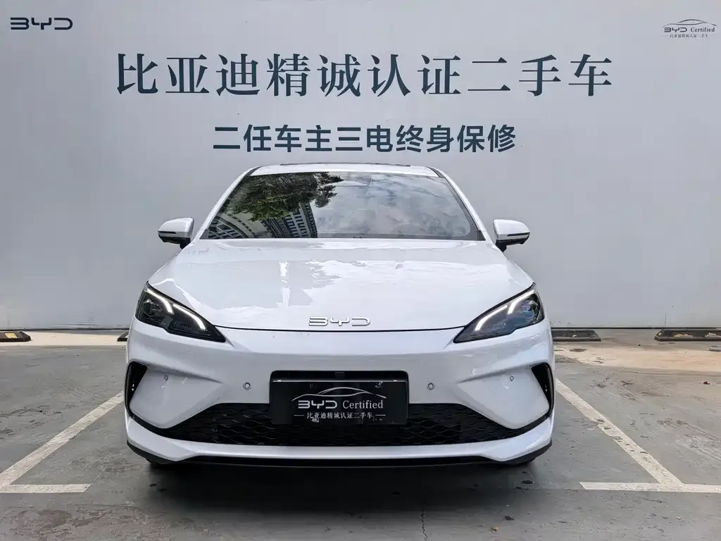 BYD Seal 05 DM-i — фото 9