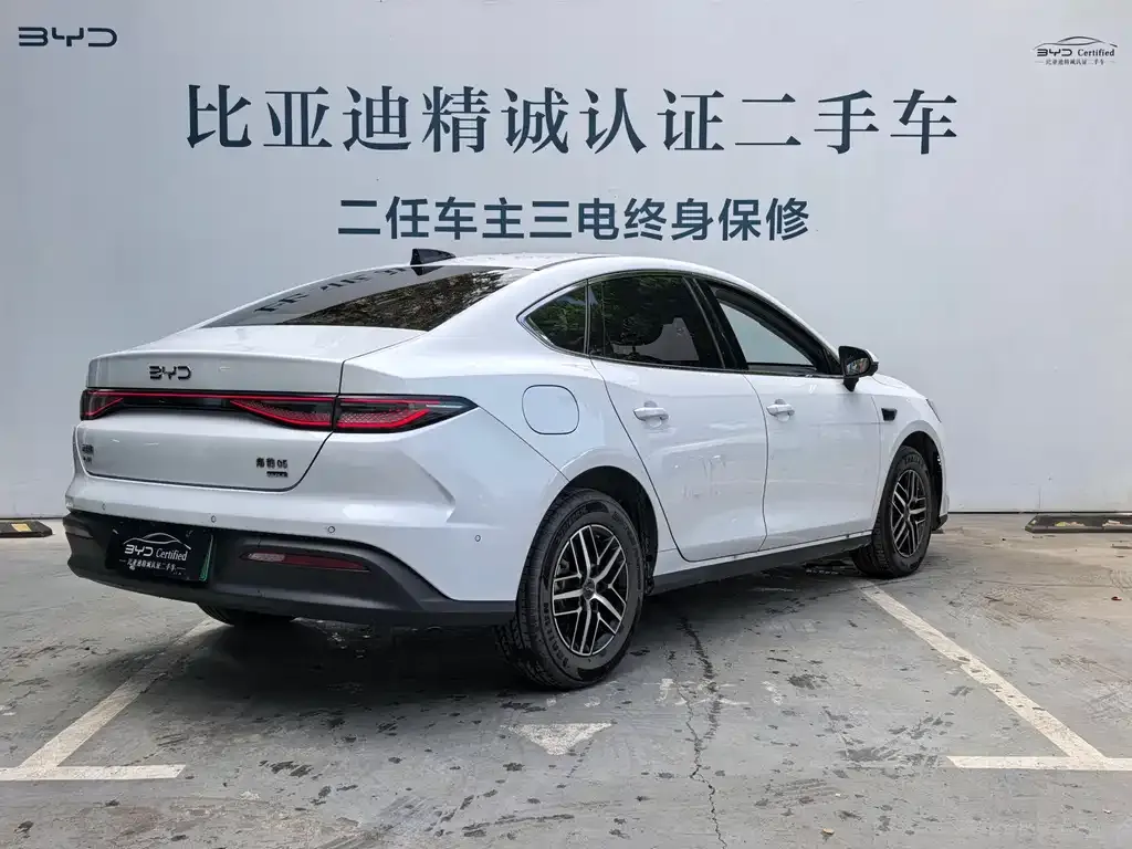 BYD Seal 05 DM-i — фото 5