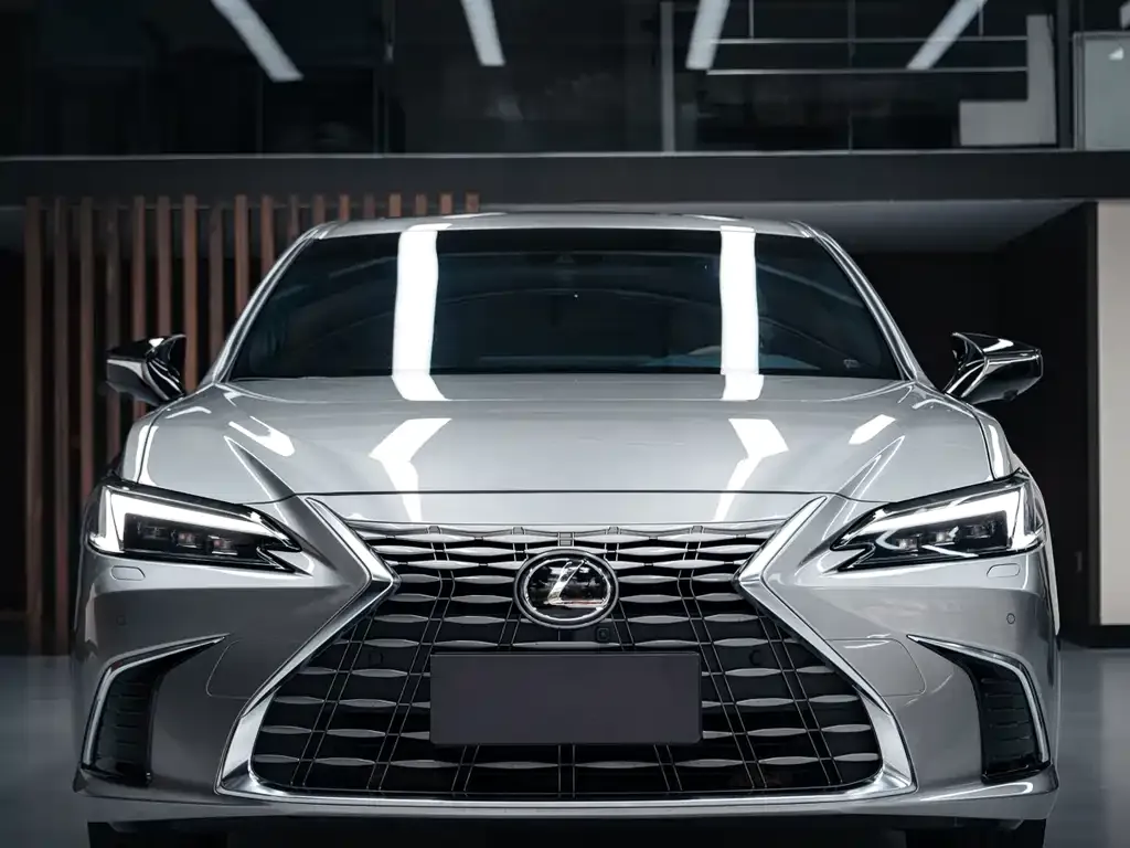 Lexus ES — фото 4