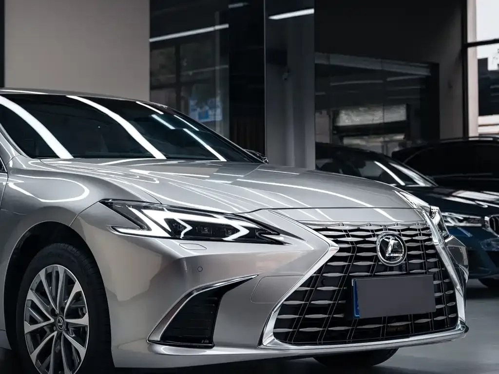 Lexus ES — фото 5