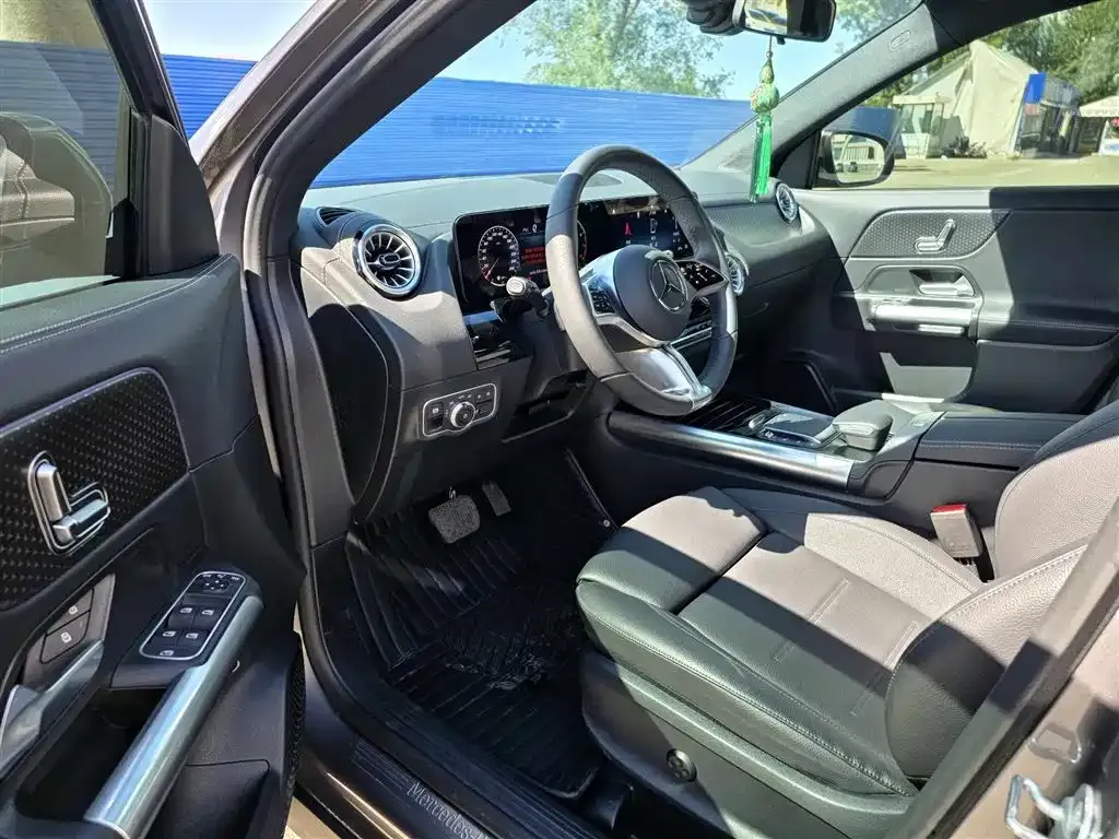 Mercedes-Benz GLA — фото 5
