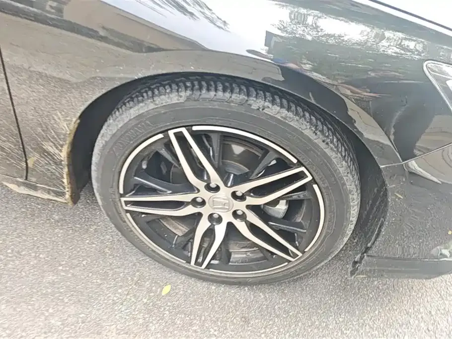 Honda Accord — фото 6