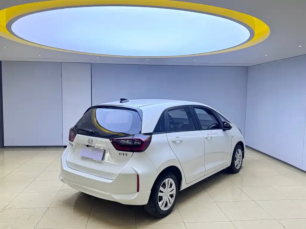 Honda Fit 2023 из CN, фото 4