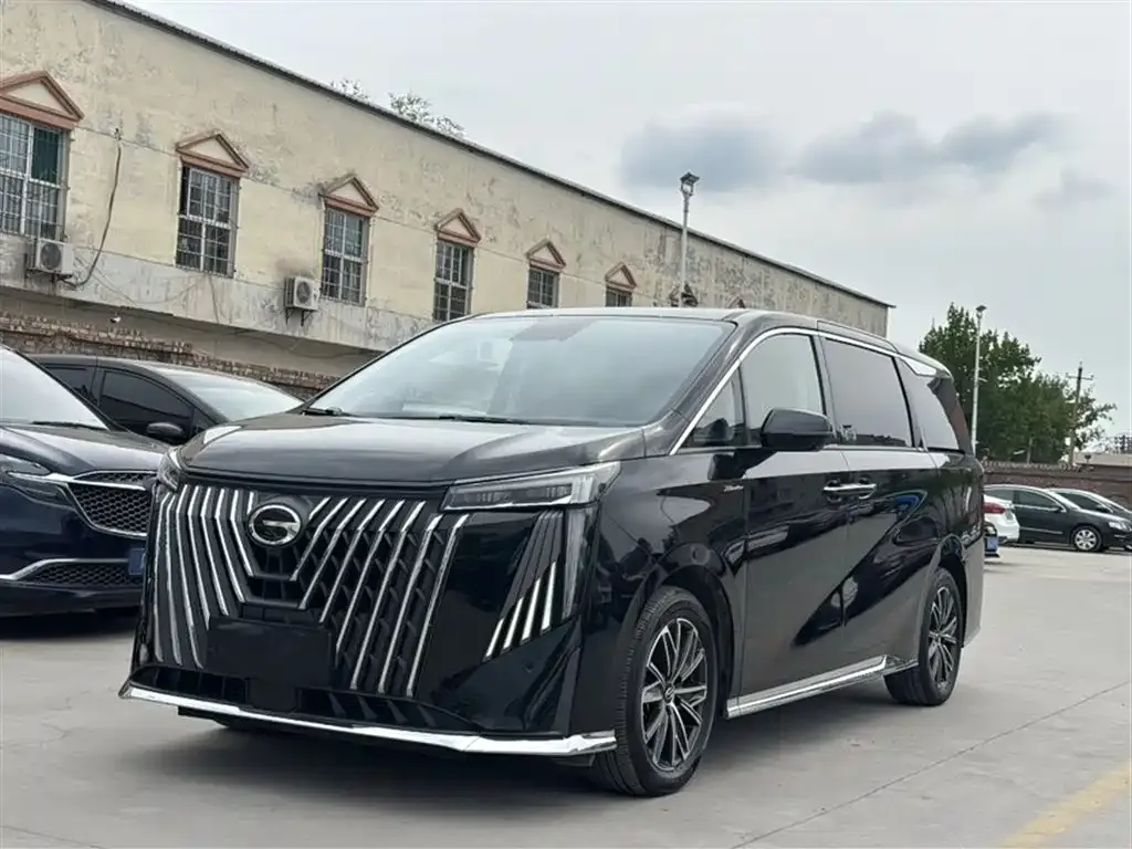 GAC Motor Trumpchi M8 — фото 10