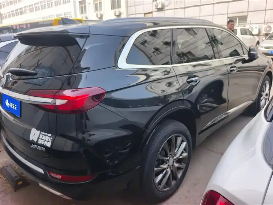 Buick Enclave — фото 4
