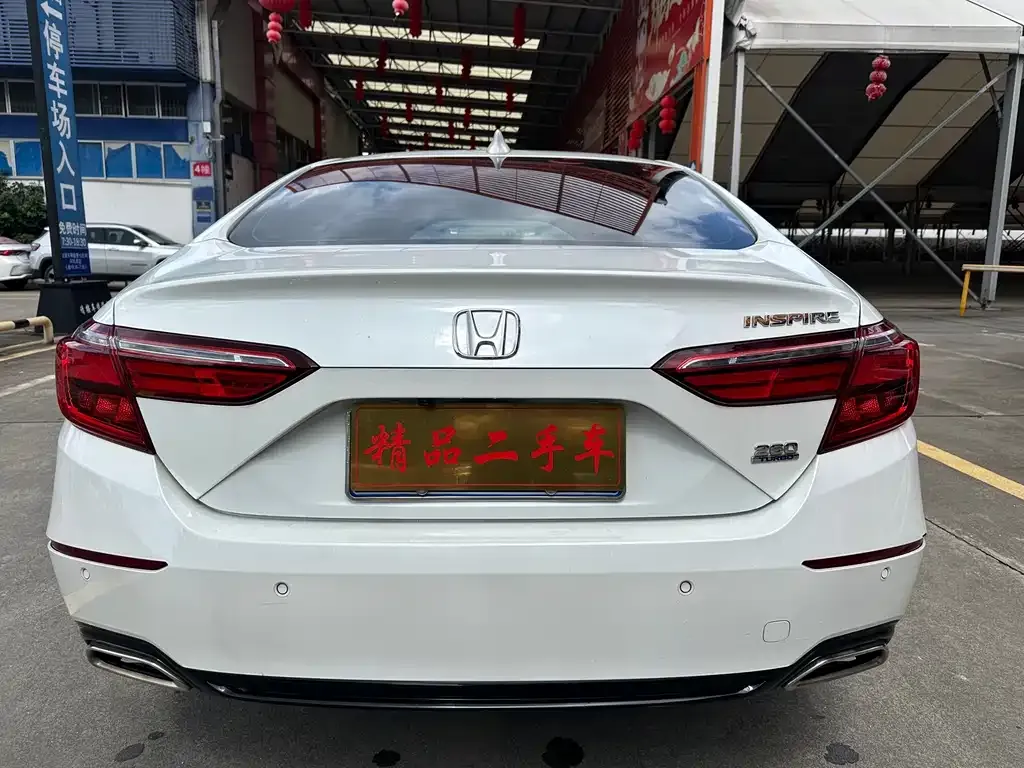 Honda Inspire — фото 10