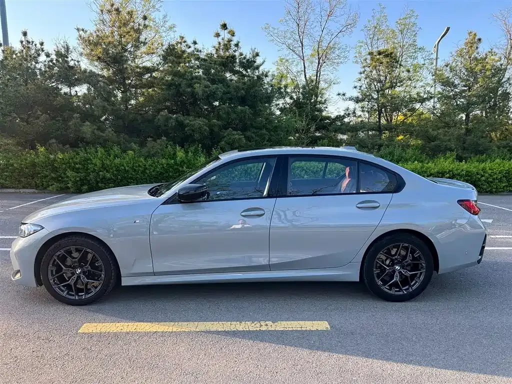 BMW 3 Series 2024 из CN, фото 7