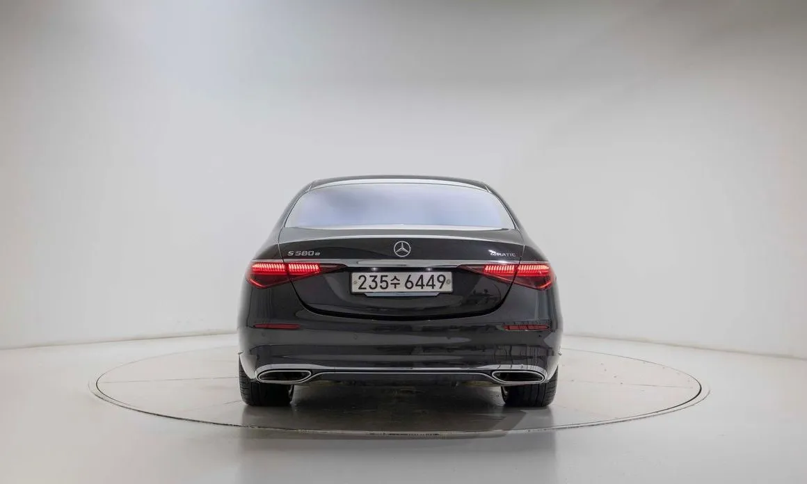 Mercedes-Benz S-Class 2023 из KR, фото 2