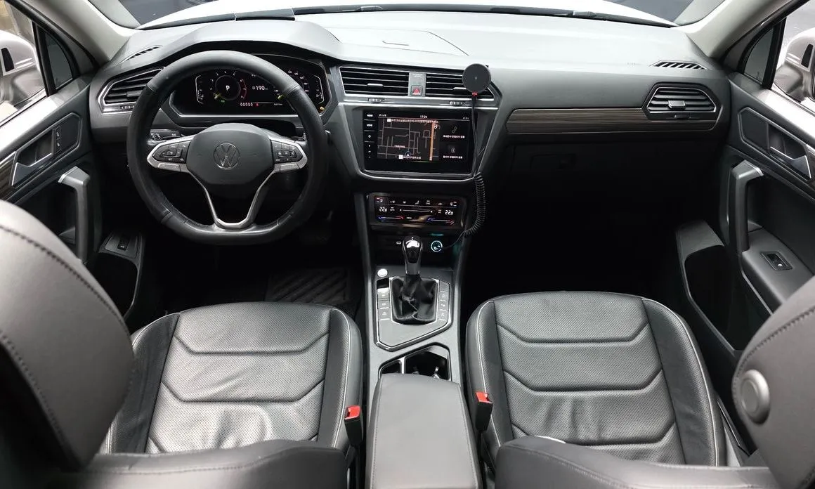 Volkswagen Tiguan 2022 из KR, фото 6