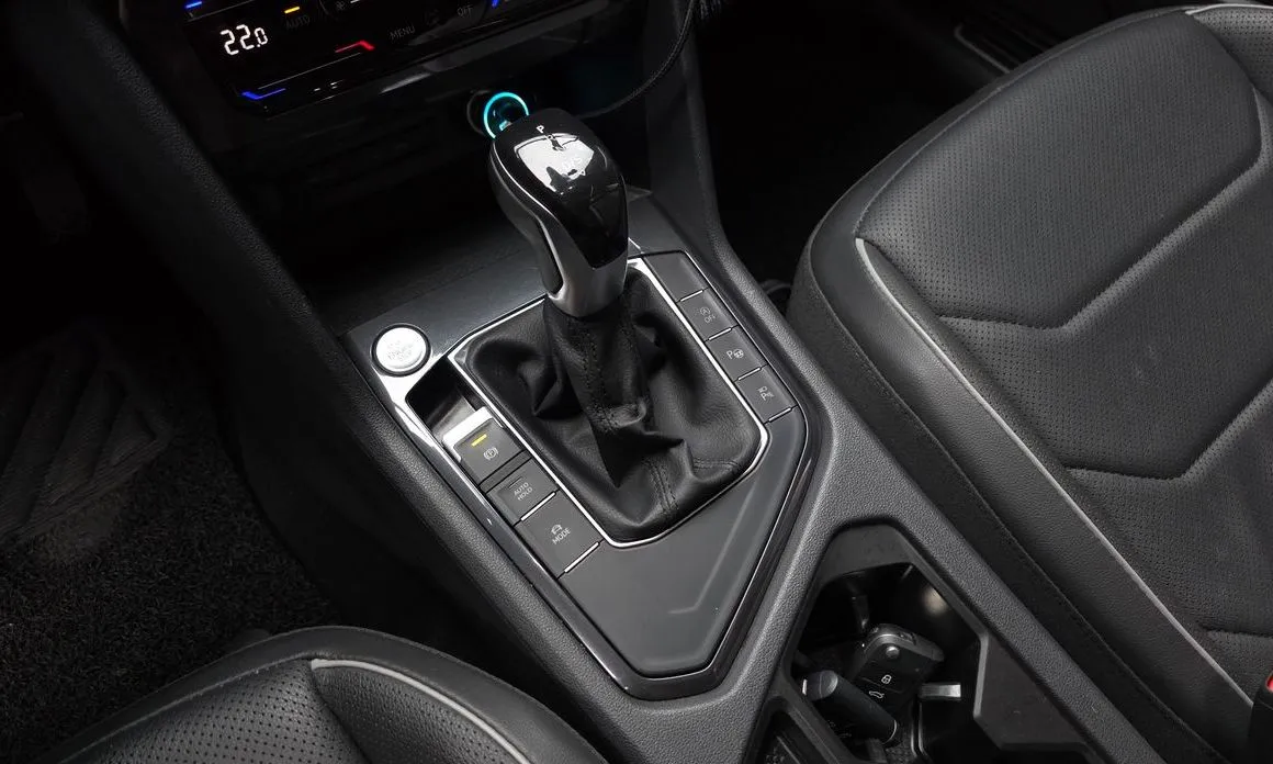 Volkswagen Tiguan 2022 из KR, фото 10