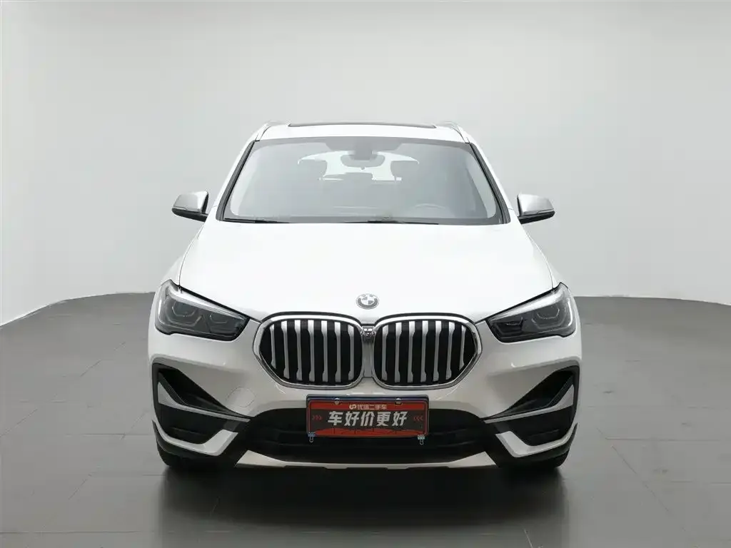 BMW X1 2021 из CN, фото 8