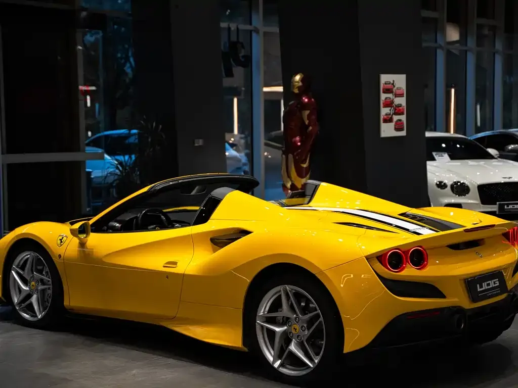 Ferrari F8 — фото 9