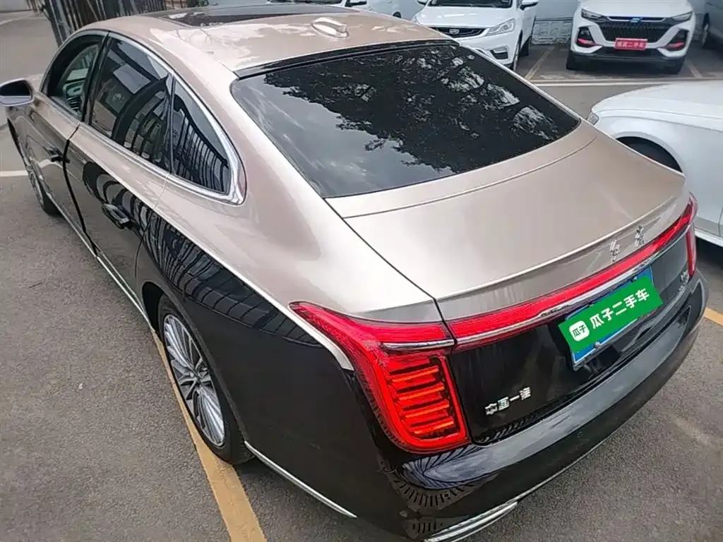 Hongqi H9 2024 из CN, фото 9