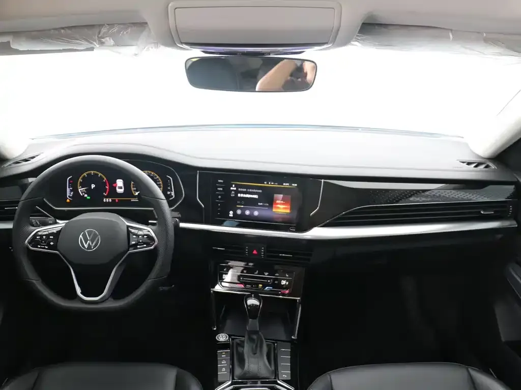 Volkswagen Passat — фото 10
