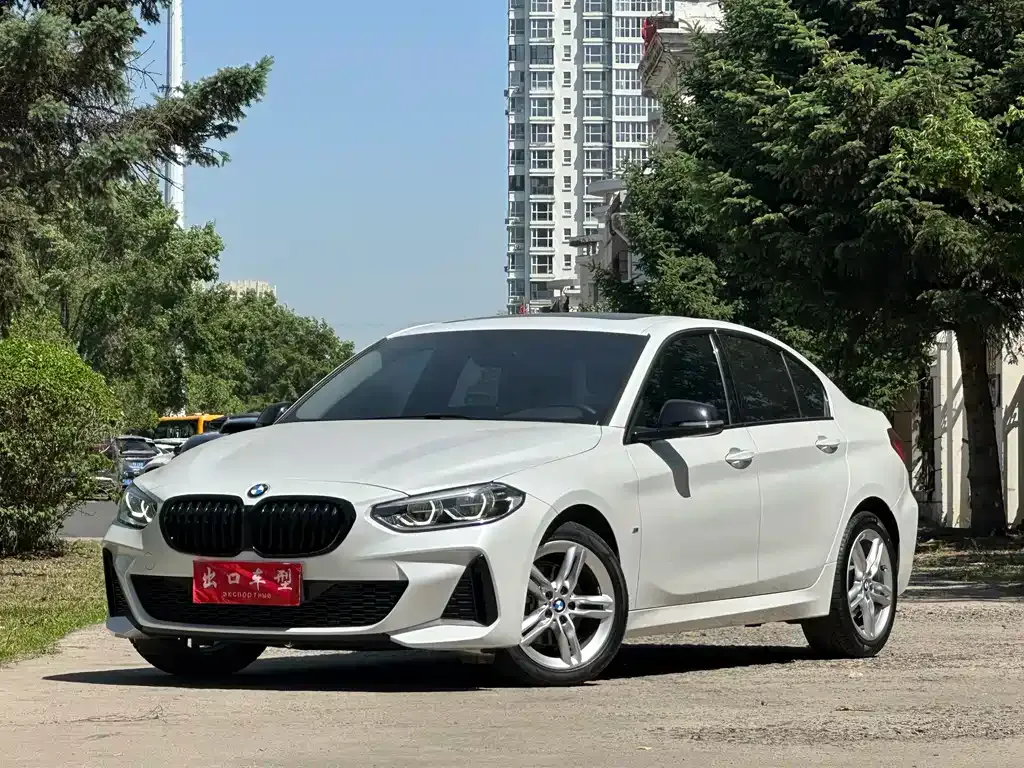 BMW 1 Series — фото 1