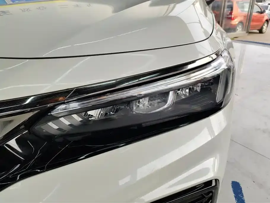 Honda Civic — фото 10