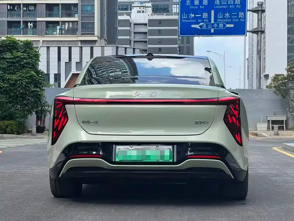 Hongqi EH7 2026 из CN, фото 4
