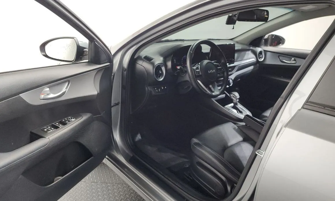 Kia K3 2022 из KR, фото 10