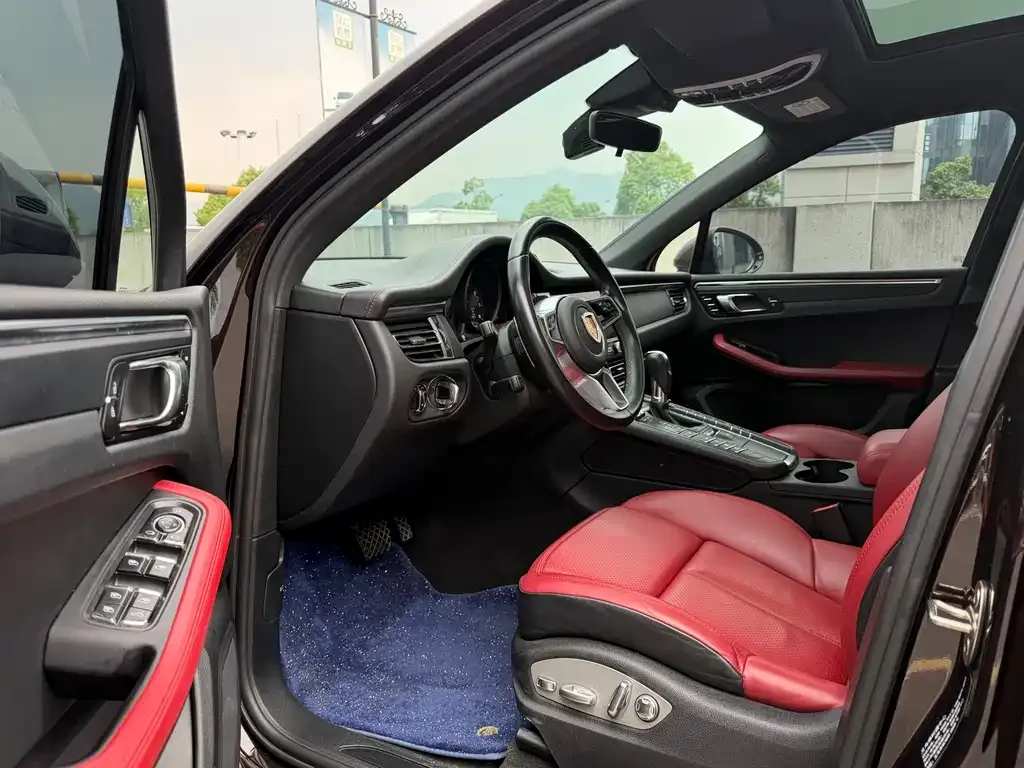 Porsche Macan 2021 из CN, фото 4