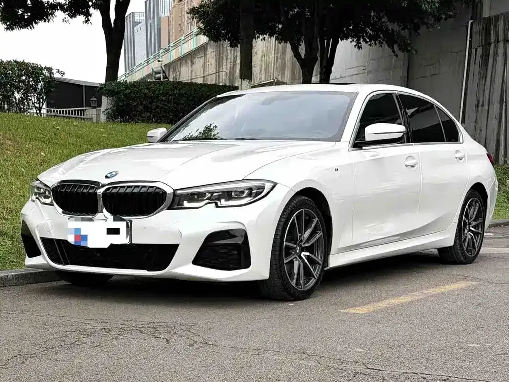 BMW 3 Series — фото 1