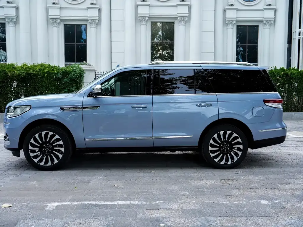 Lincoln Navigator — фото 4