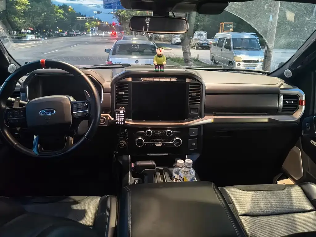 Ford F-150 Raptor 2023 из CN, фото 7