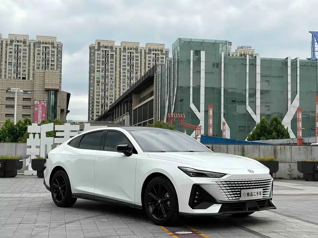 Changan UNI-V 2024 из CN, фото 6