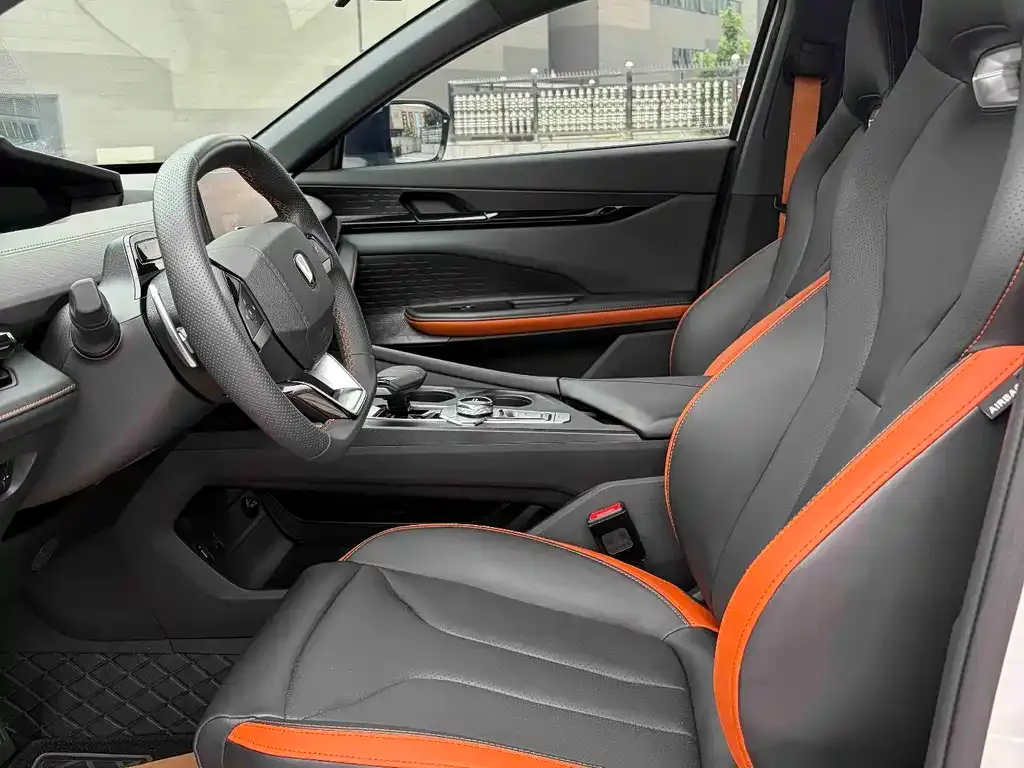 Changan UNI-V 2024 из CN, фото 7