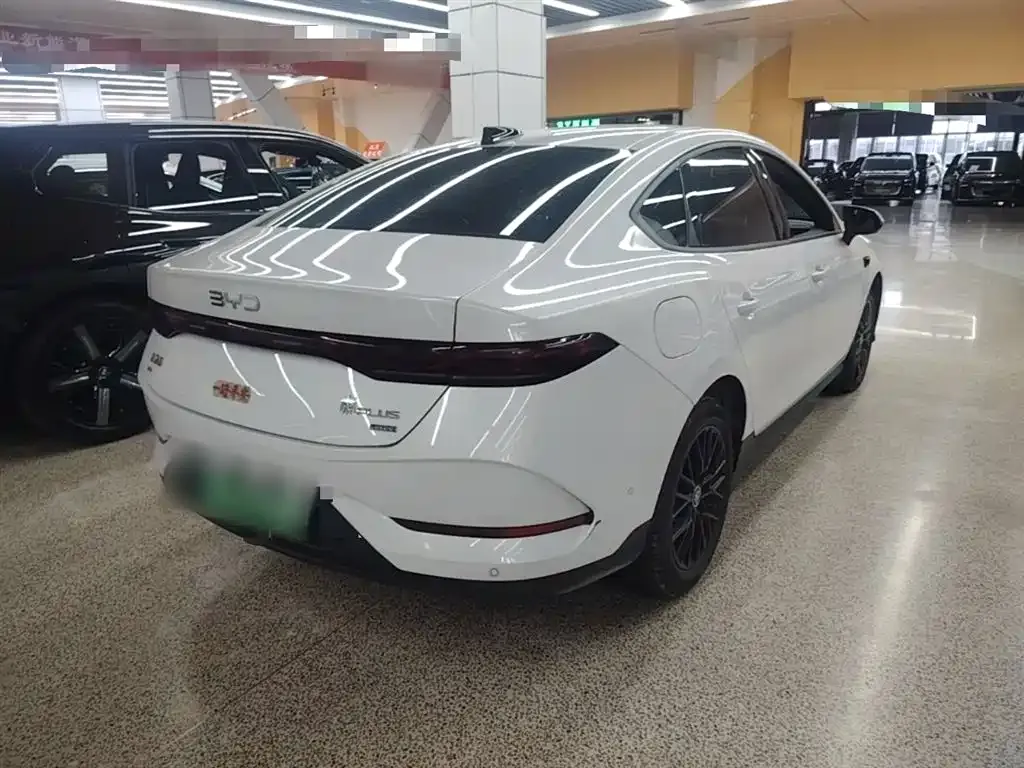 BYD Qin PLUS — фото 9