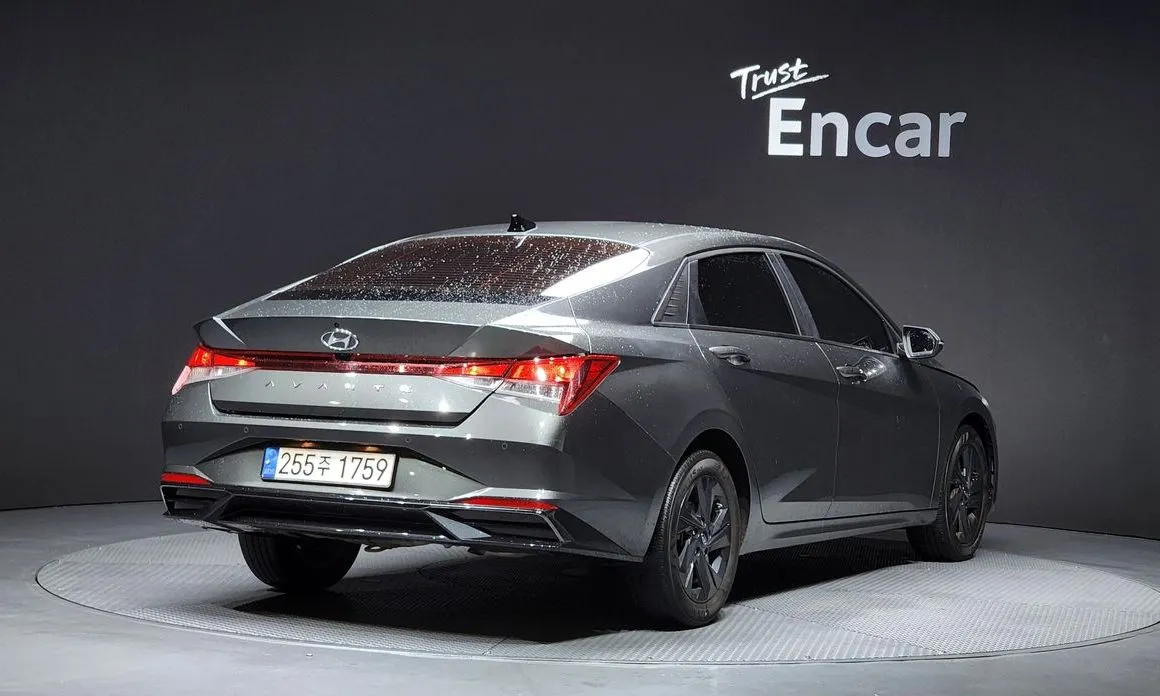 Hyundai AVANTE — фото 5