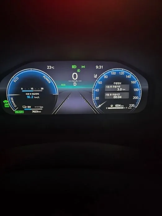 Toyota RAV4 2025 из KR, фото 2