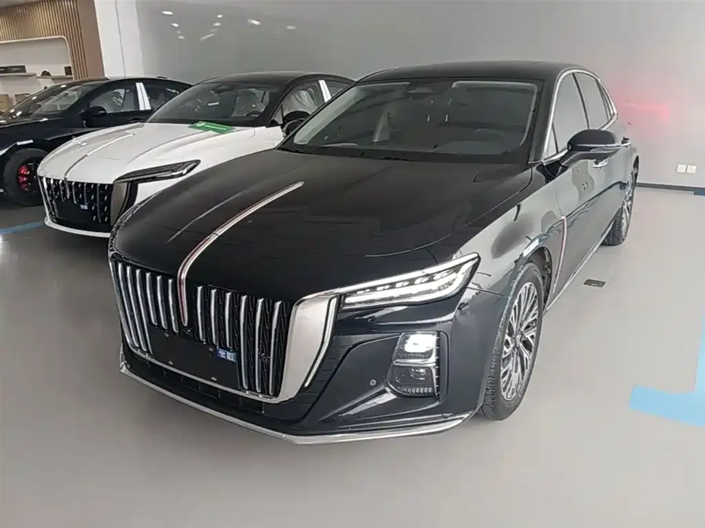 Hongqi H5 — фото 1