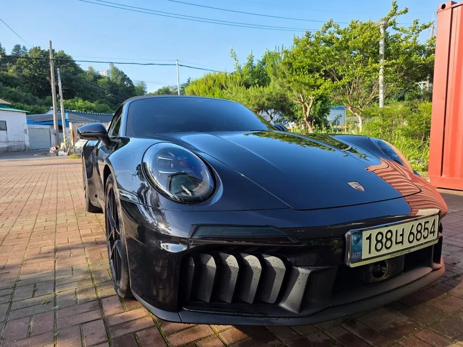 Porsche 911