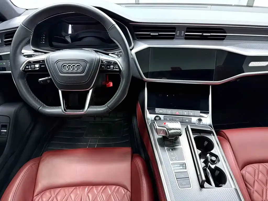 Audi A7L — фото 7