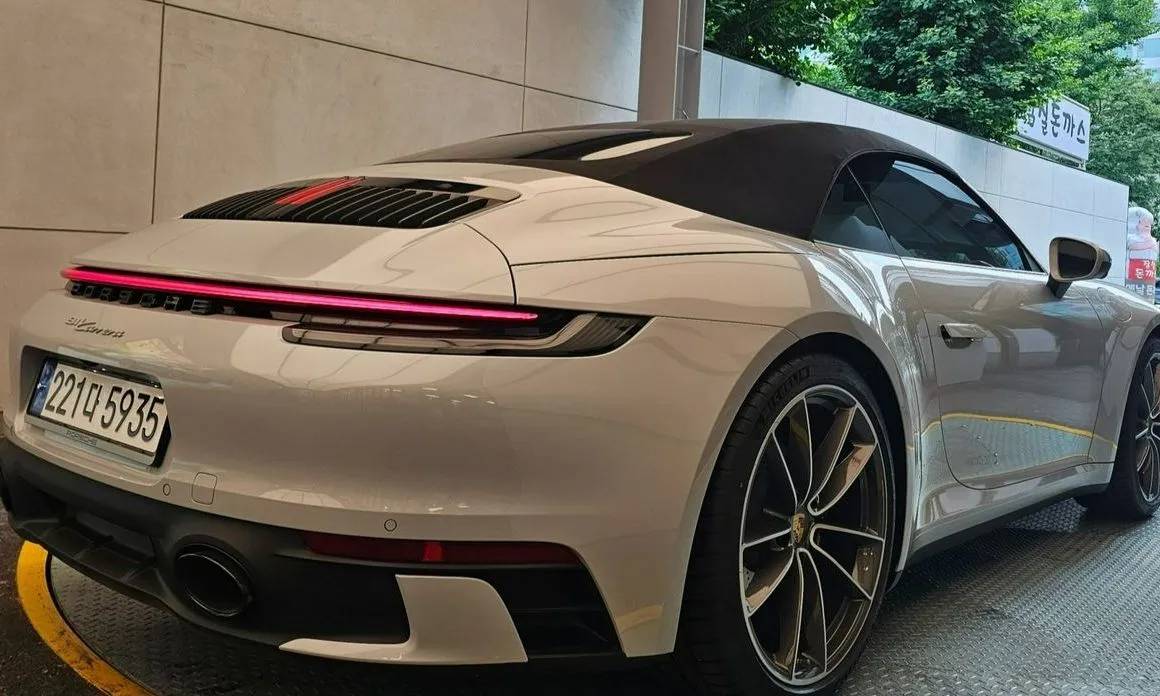 Porsche 911 2024 из KR, фото 2