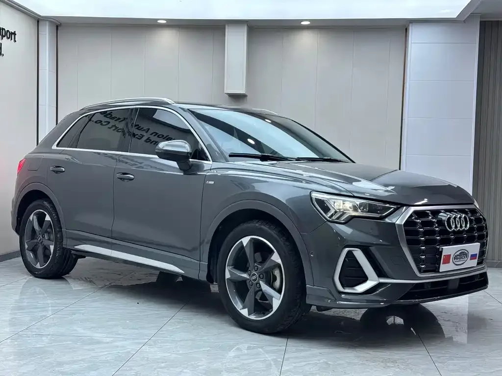 Audi Q3 — фото 8