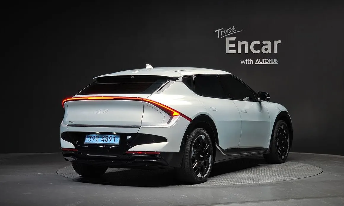 Kia EV6 — фото 4