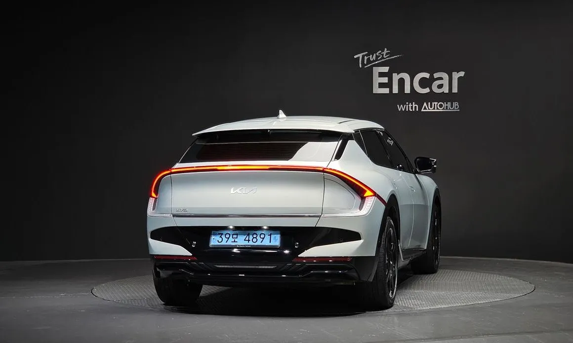 Kia EV6 — фото 2