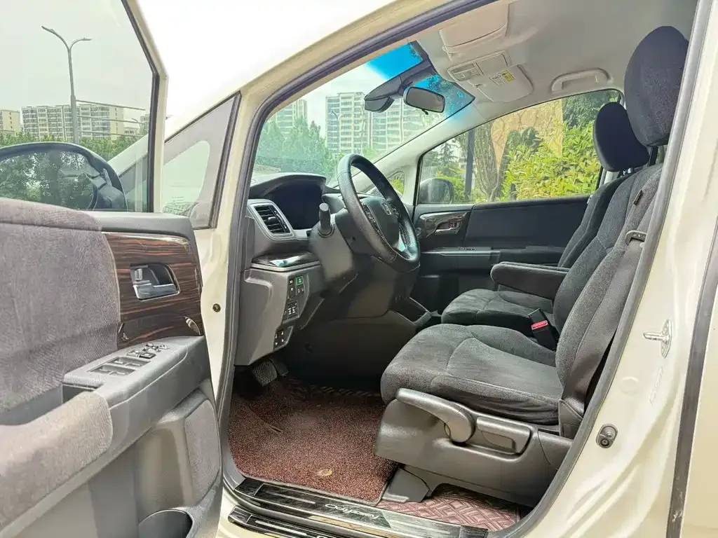 Honda Odyssey 2021 из CN, фото 5